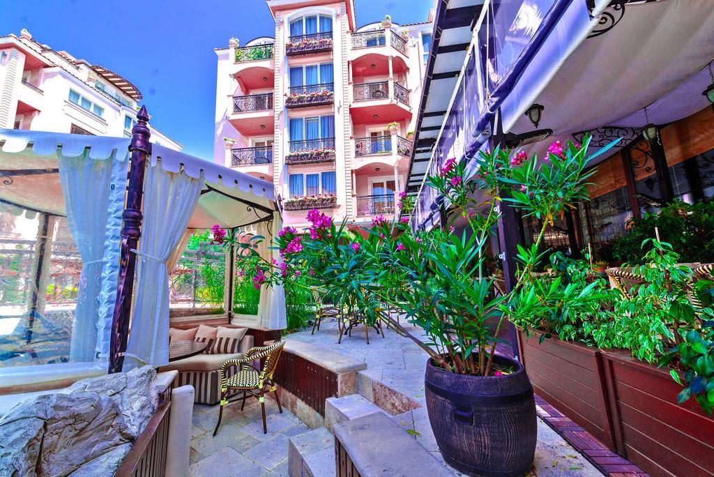 Romance Marine Aparthotel 阳光海滩 外观 照片